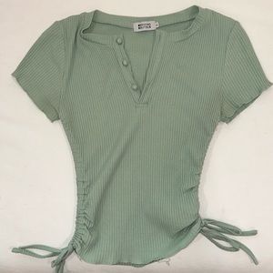 Cute crop top from beginning boutique!!!!✨✨✨✨